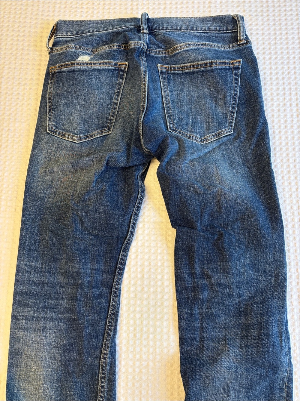 Old Navy Men's 30x32 Slim Distressed Dark Blue Straight Jeans Built-In Flex - Picture 7 of 8